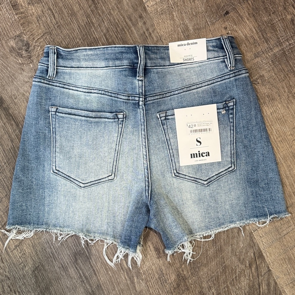 Mica Denim Shorts, Size Small, NWT - Picture 3 of 4